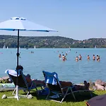 Mirabella Camping *