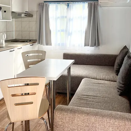 Mirabella Campingplatz Zamárdi