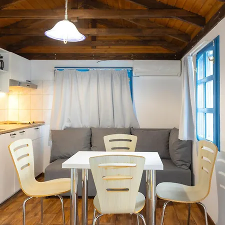 Camping Mirabella Zamárdi